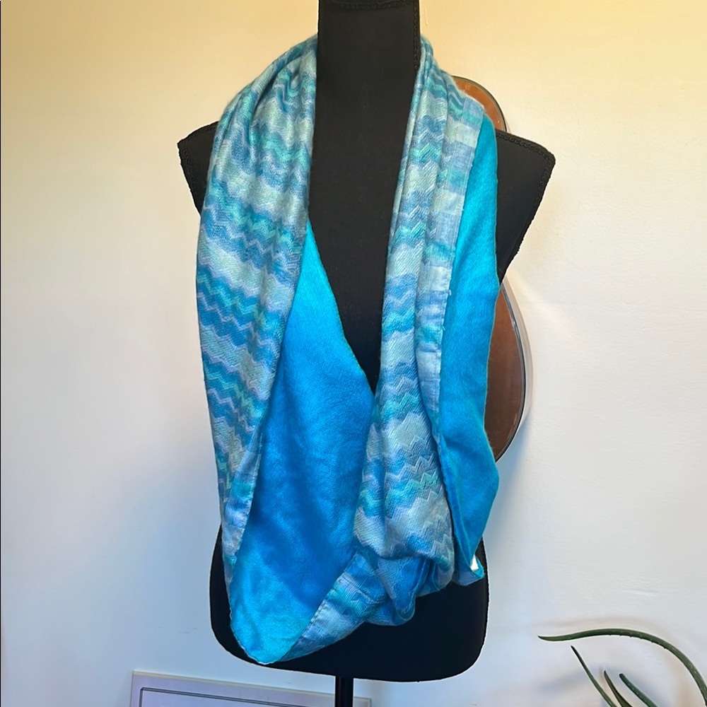 Quillari Blue and Gray Chevron Infinity Scarf made in Ecuador